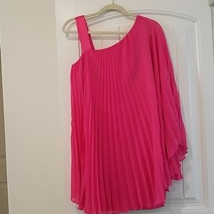 NWOT Laundry Wedding Party Pleated Designer Dress